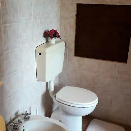 A Due Passi Dal Chianti Apartment *